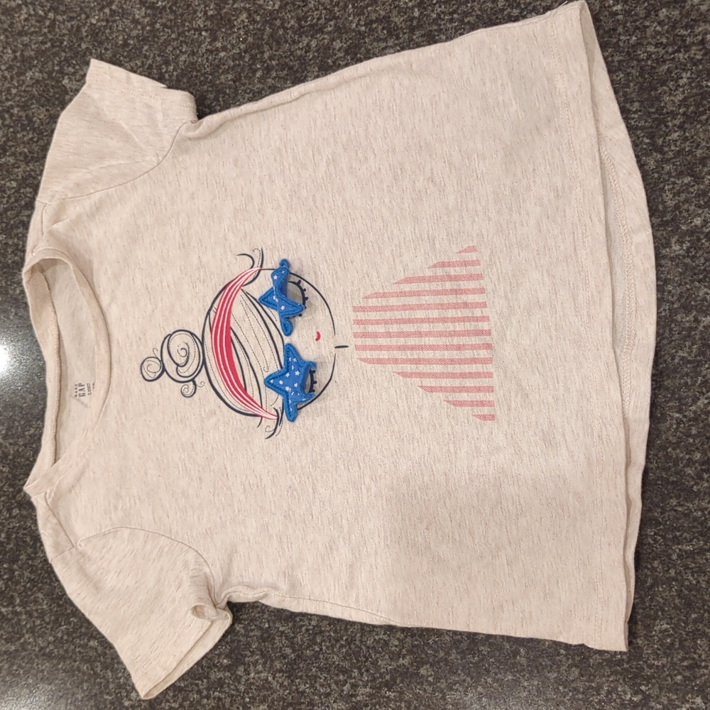 GAP Tshirt, Size 5